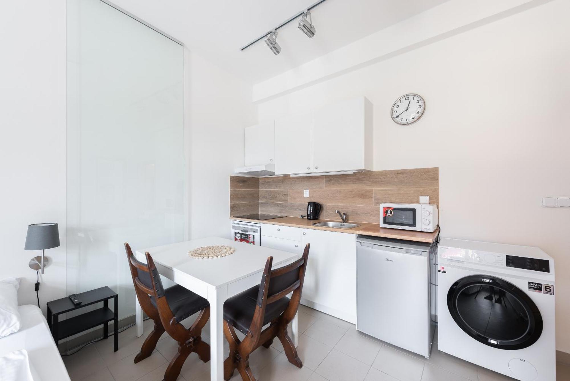 Apartman Muzeum Obchodu Karlstejn ภายนอก รูปภาพ