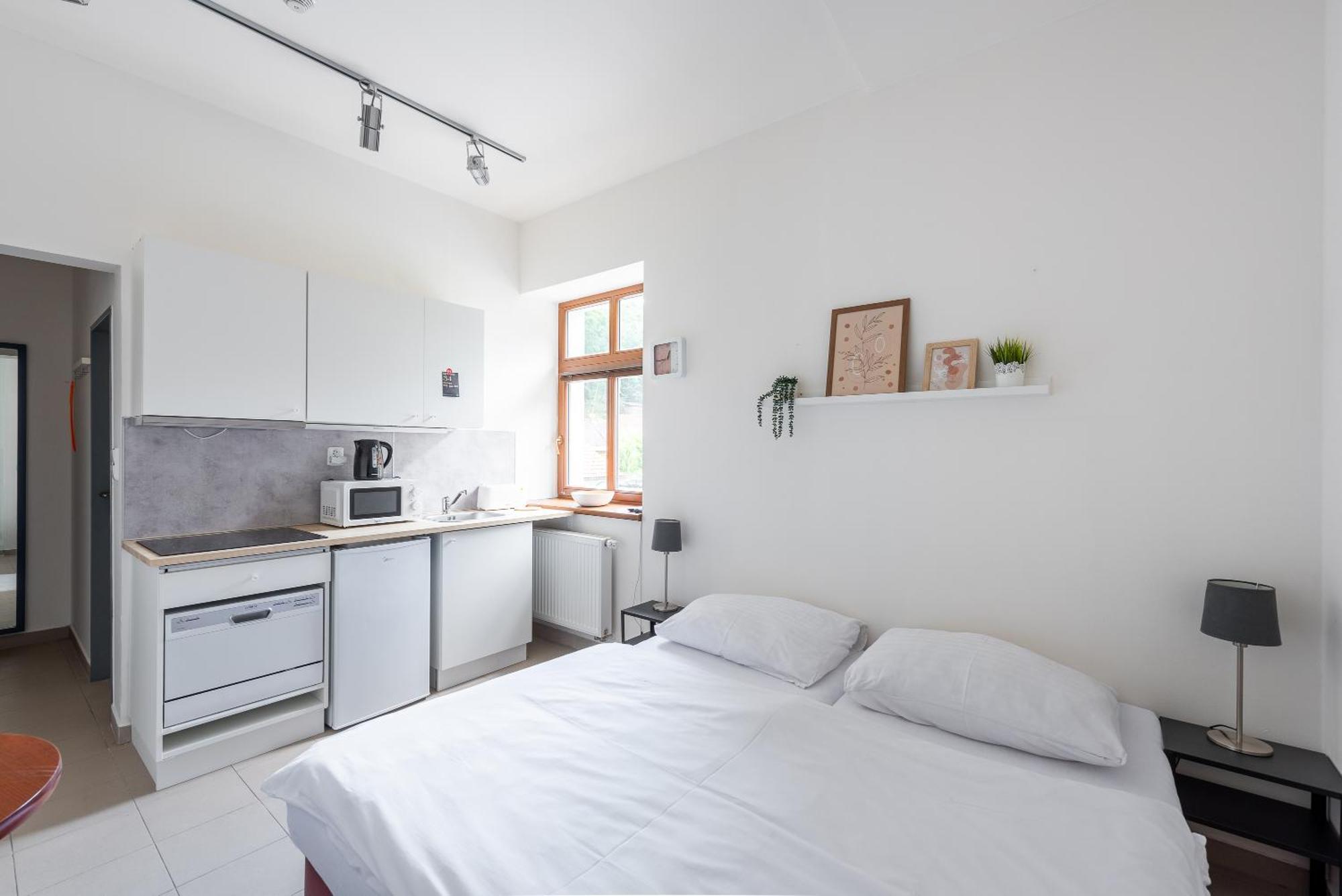 Apartman Muzeum Obchodu Karlstejn ภายนอก รูปภาพ